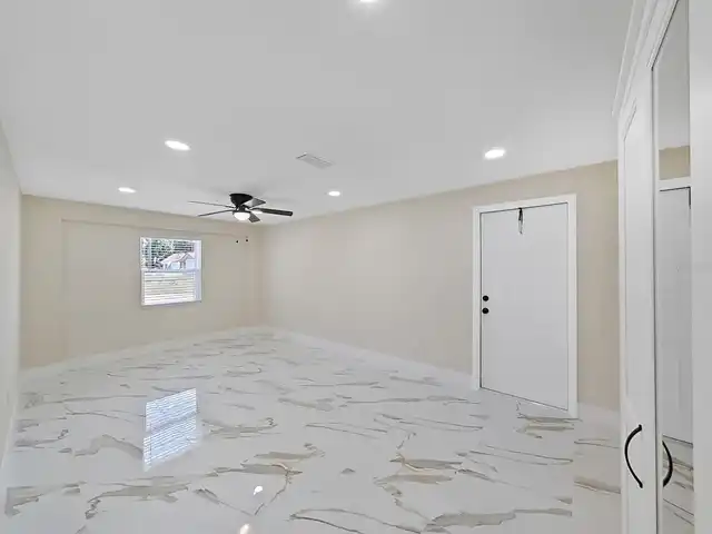 Listing Photo 42