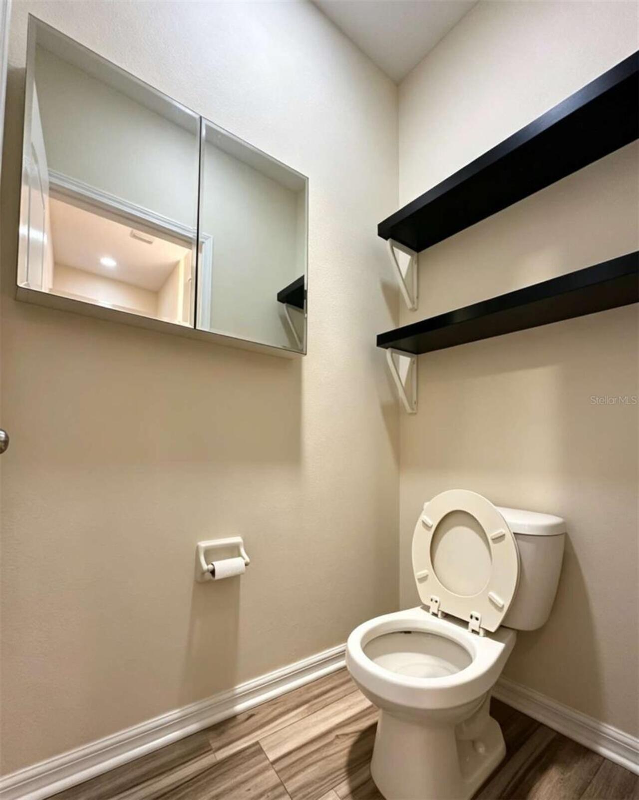 Listing Photo 15