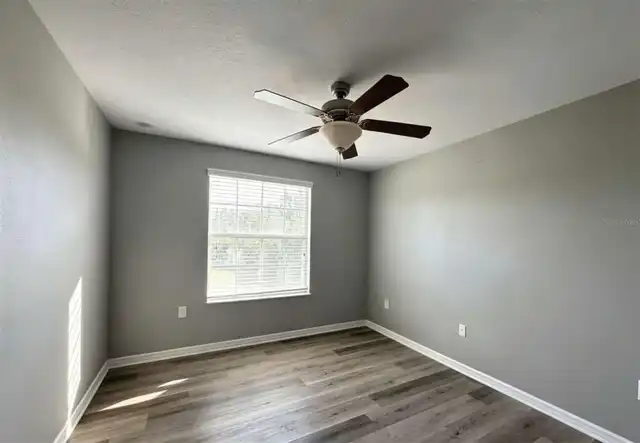 Listing Photo 24
