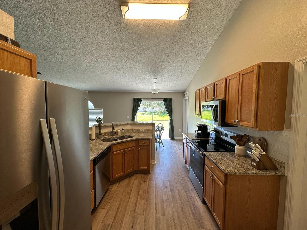 Listing Photo 17