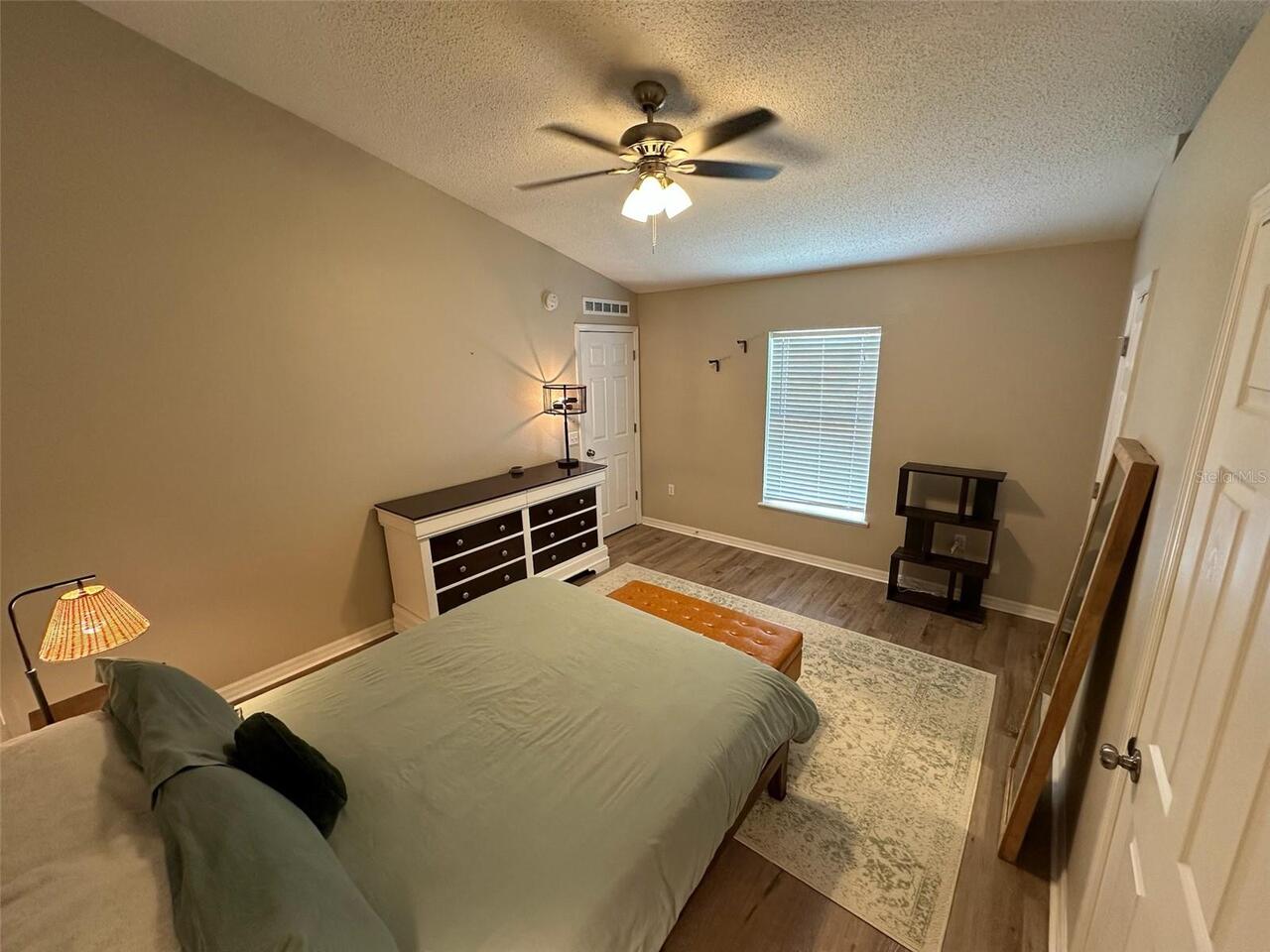 Listing Photo 33