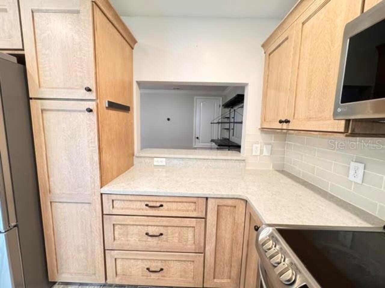 Listing Photo 11