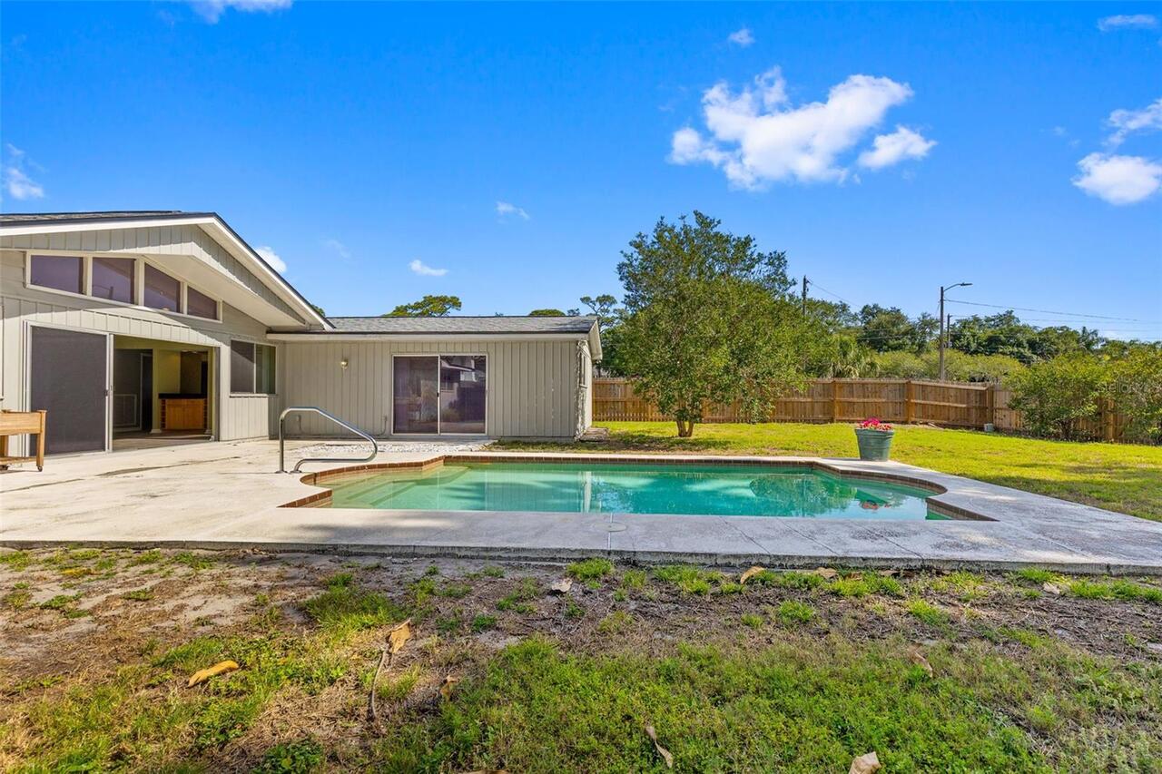 Listing Photo 43