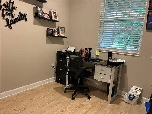 Listing Photo 14