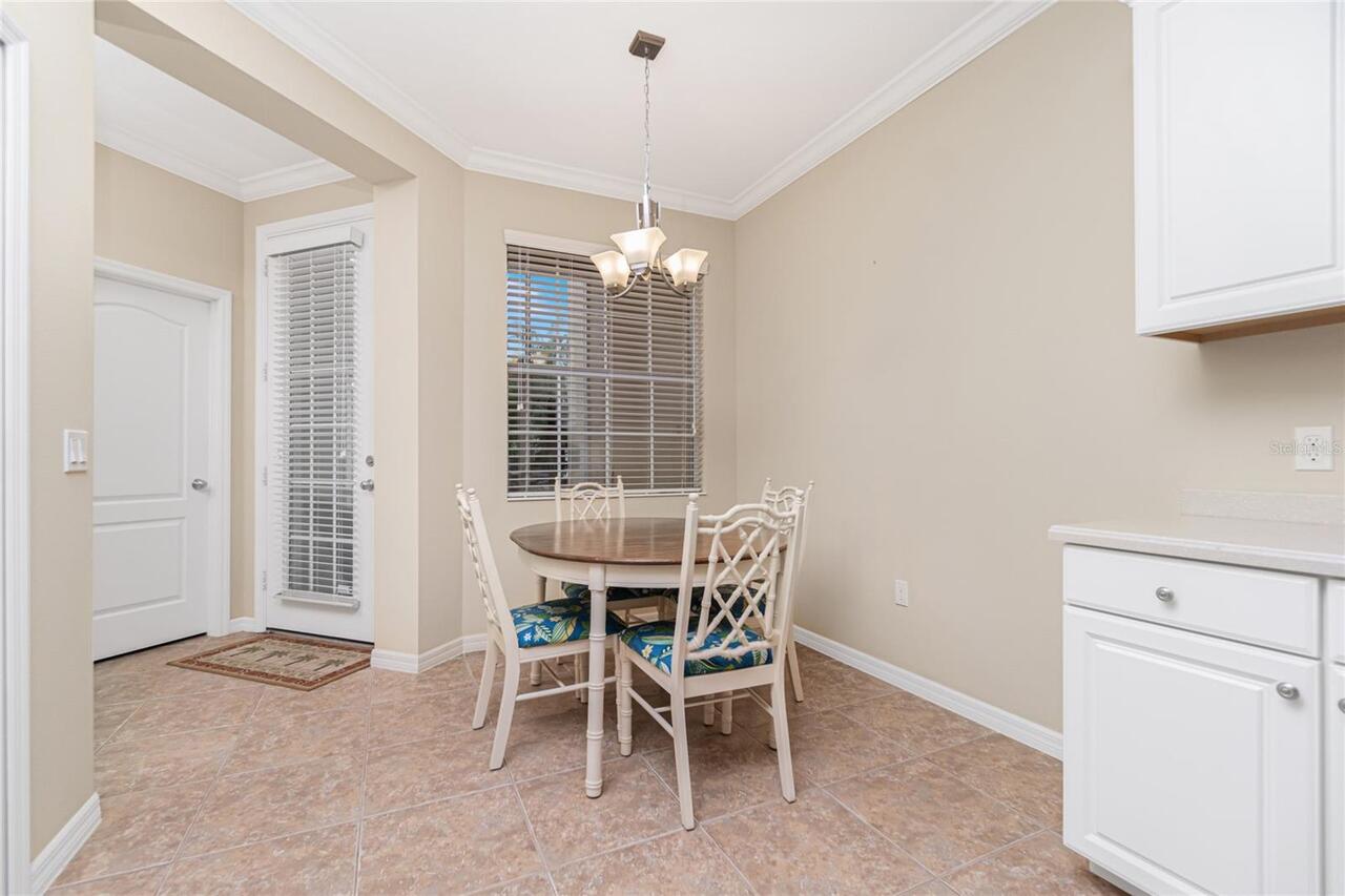 Listing Photo 14