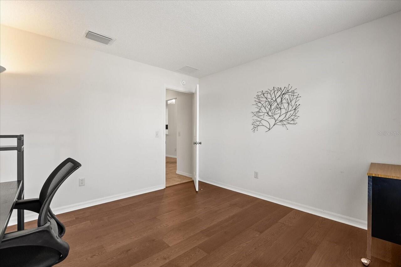 Listing Photo 33
