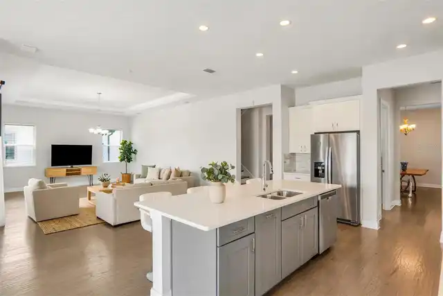 Listing Photo 18