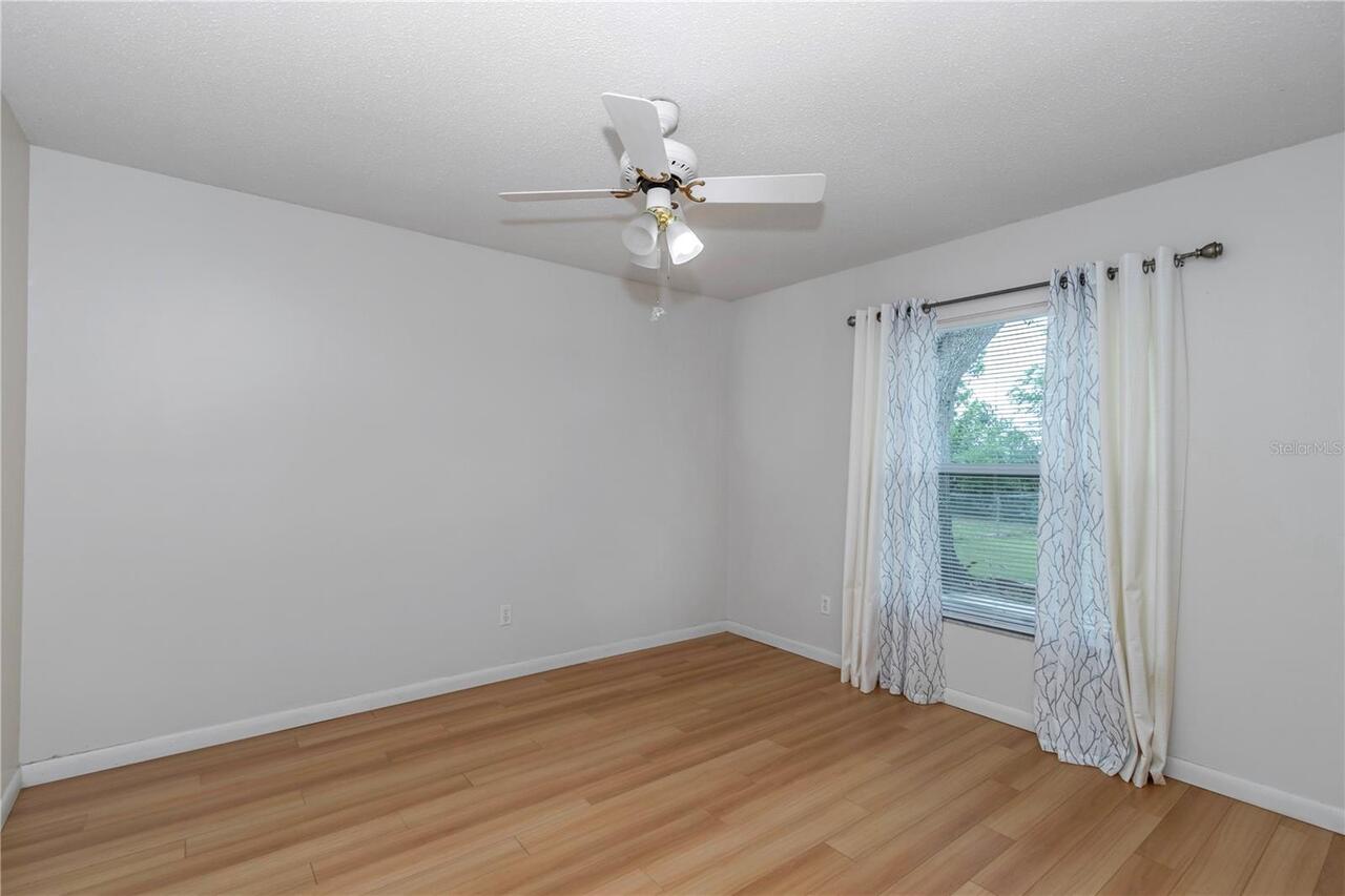 Listing Photo 20