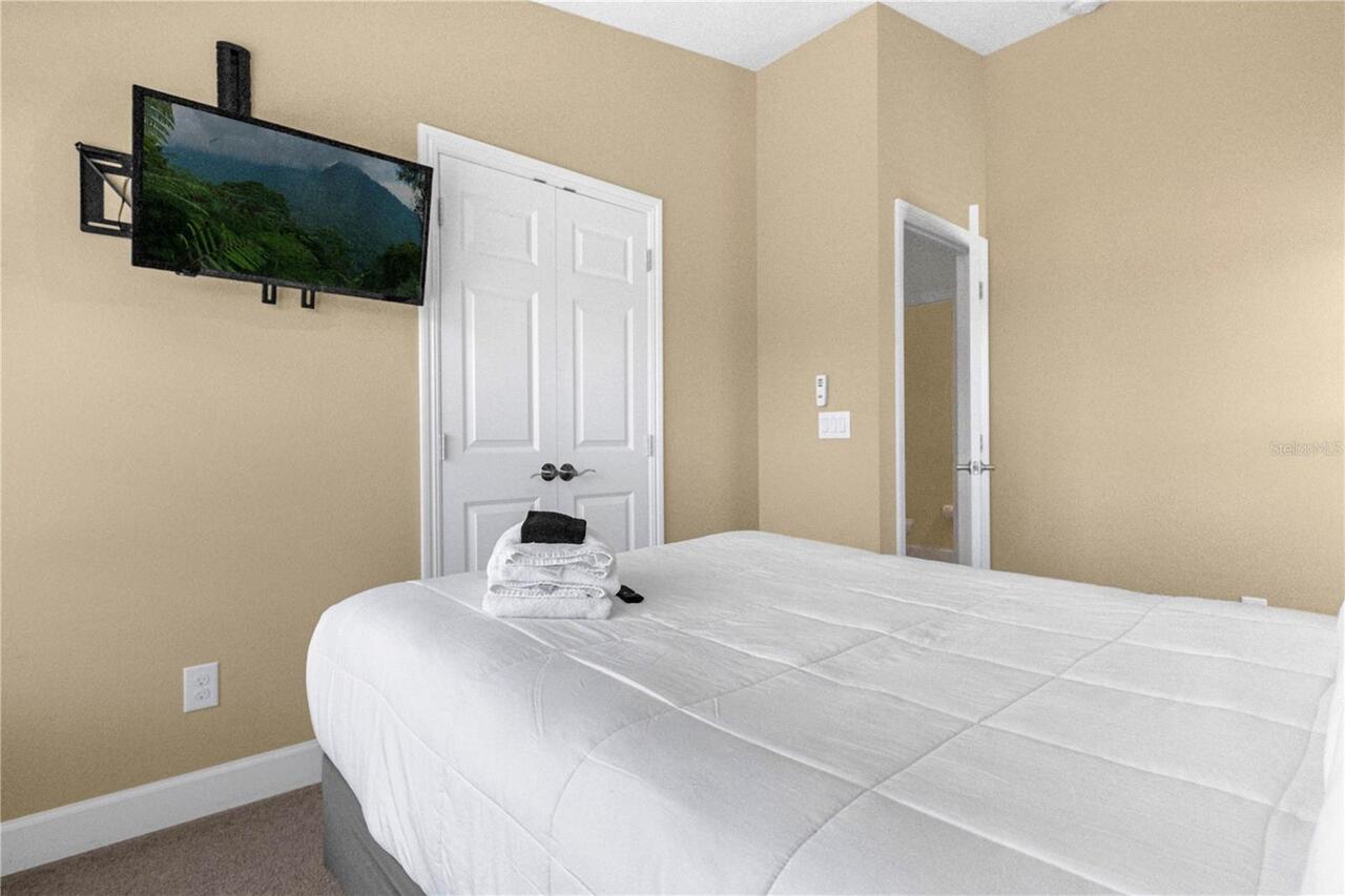 Listing Photo 20