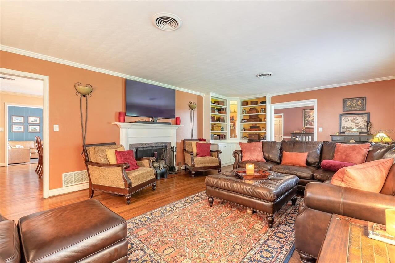 Listing Photo 14