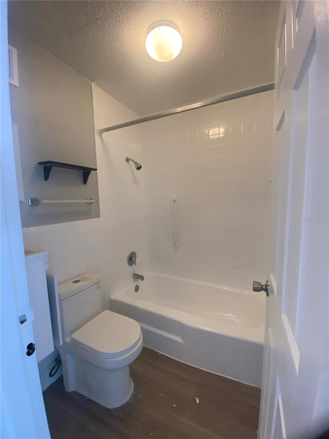 Listing Photo 7