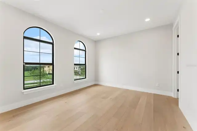 Listing Photo 27