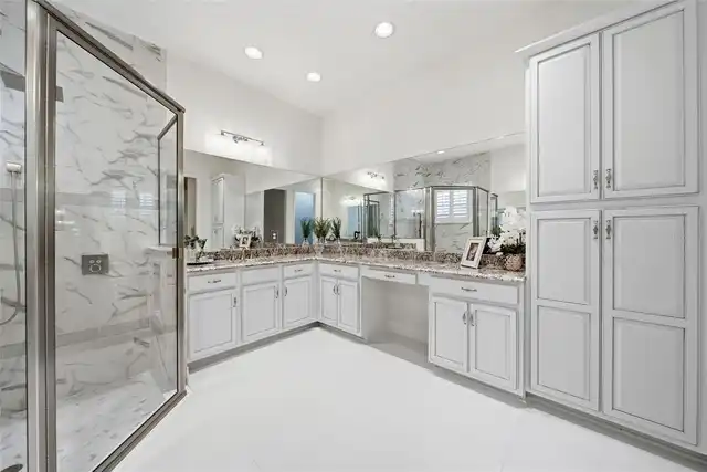 Listing Photo 44