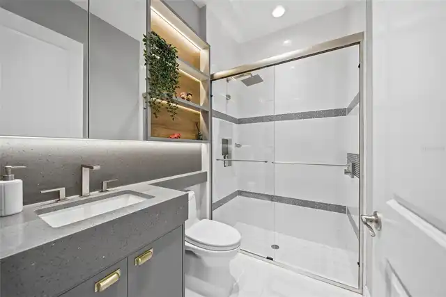 Listing Photo 54