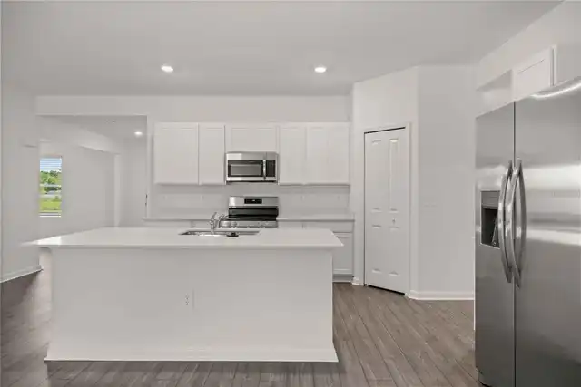 Listing Photo 16