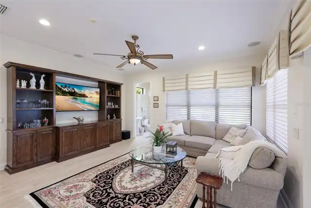 Listing Photo 20