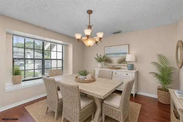 Listing Photo 7