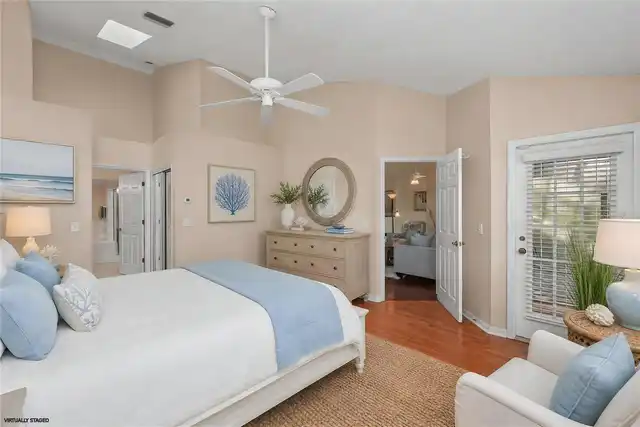 Listing Photo 12