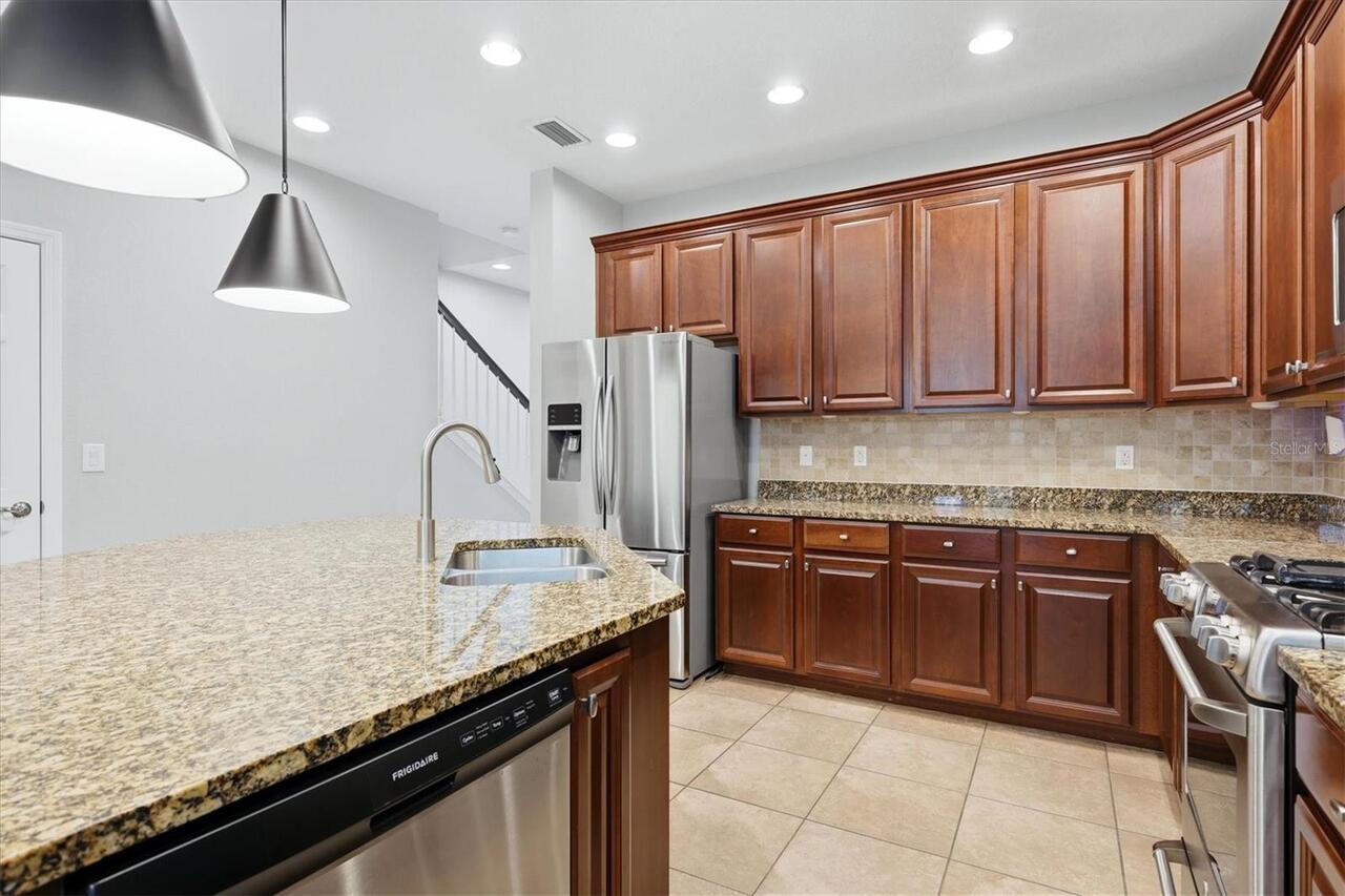 Listing Photo 15