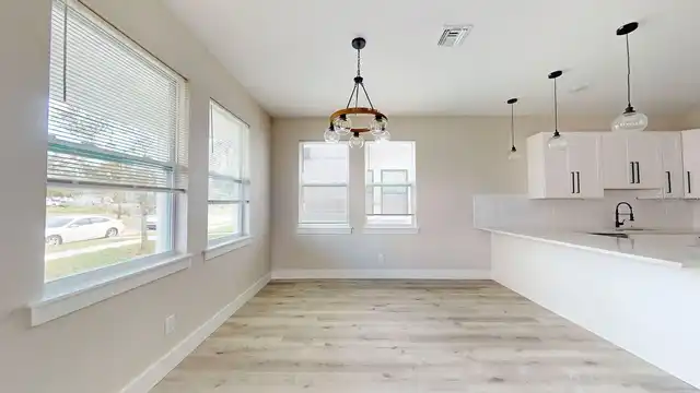 Listing Photo 38