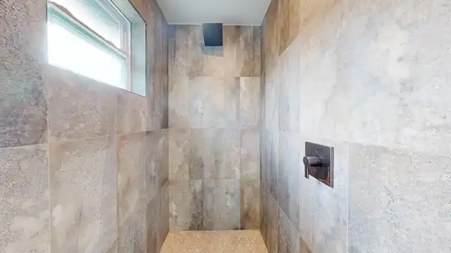 Listing Photo 73