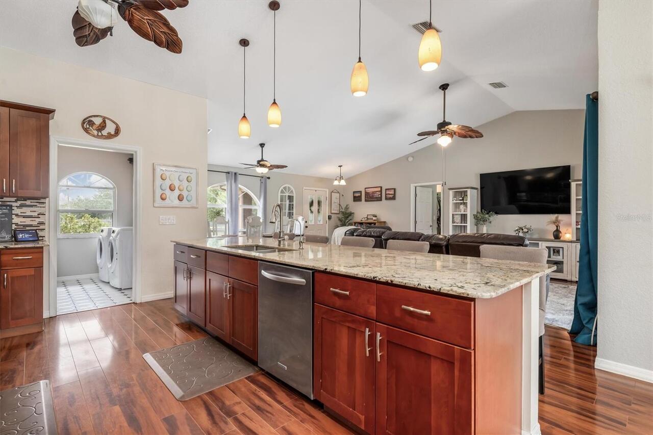 Listing Photo 18