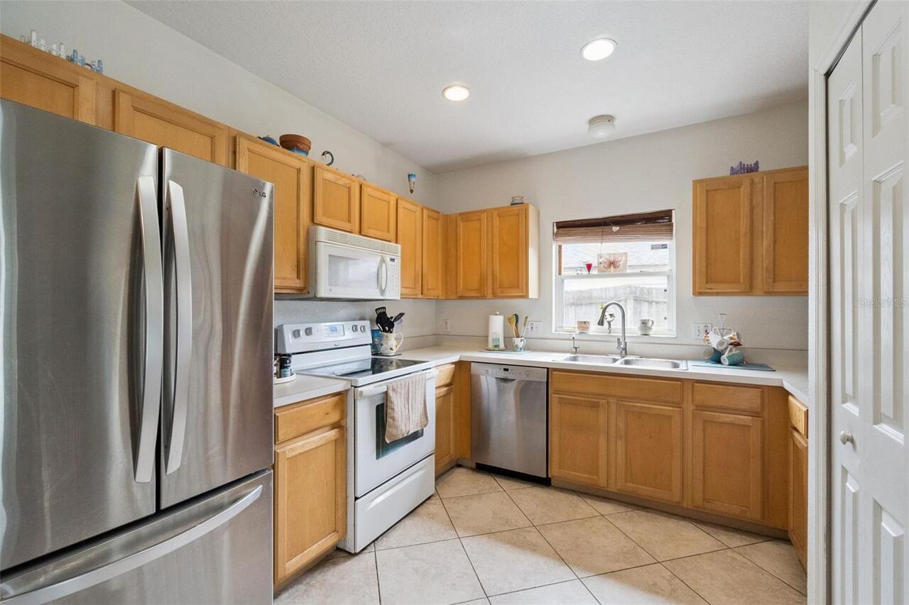 Listing Photo 9