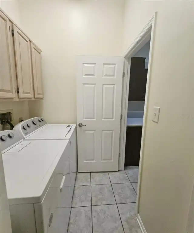 Listing Photo 10
