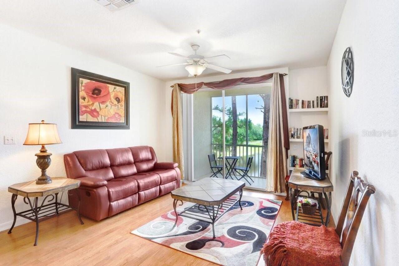 Listing Photo 8
