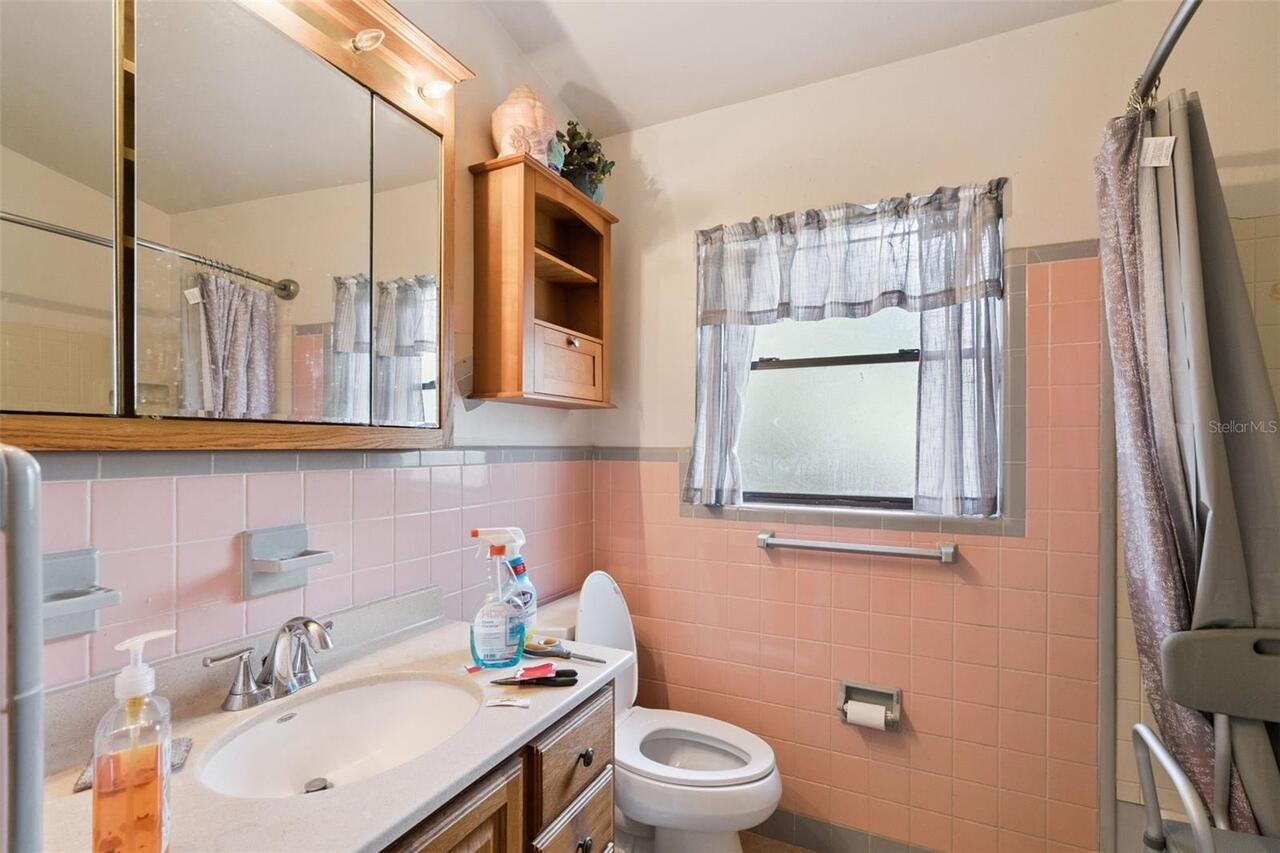 Listing Photo 8