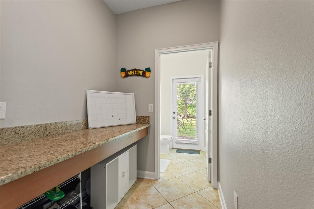 Listing Photo 14