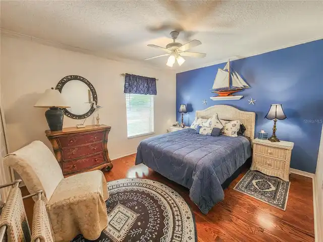 Listing Photo 38
