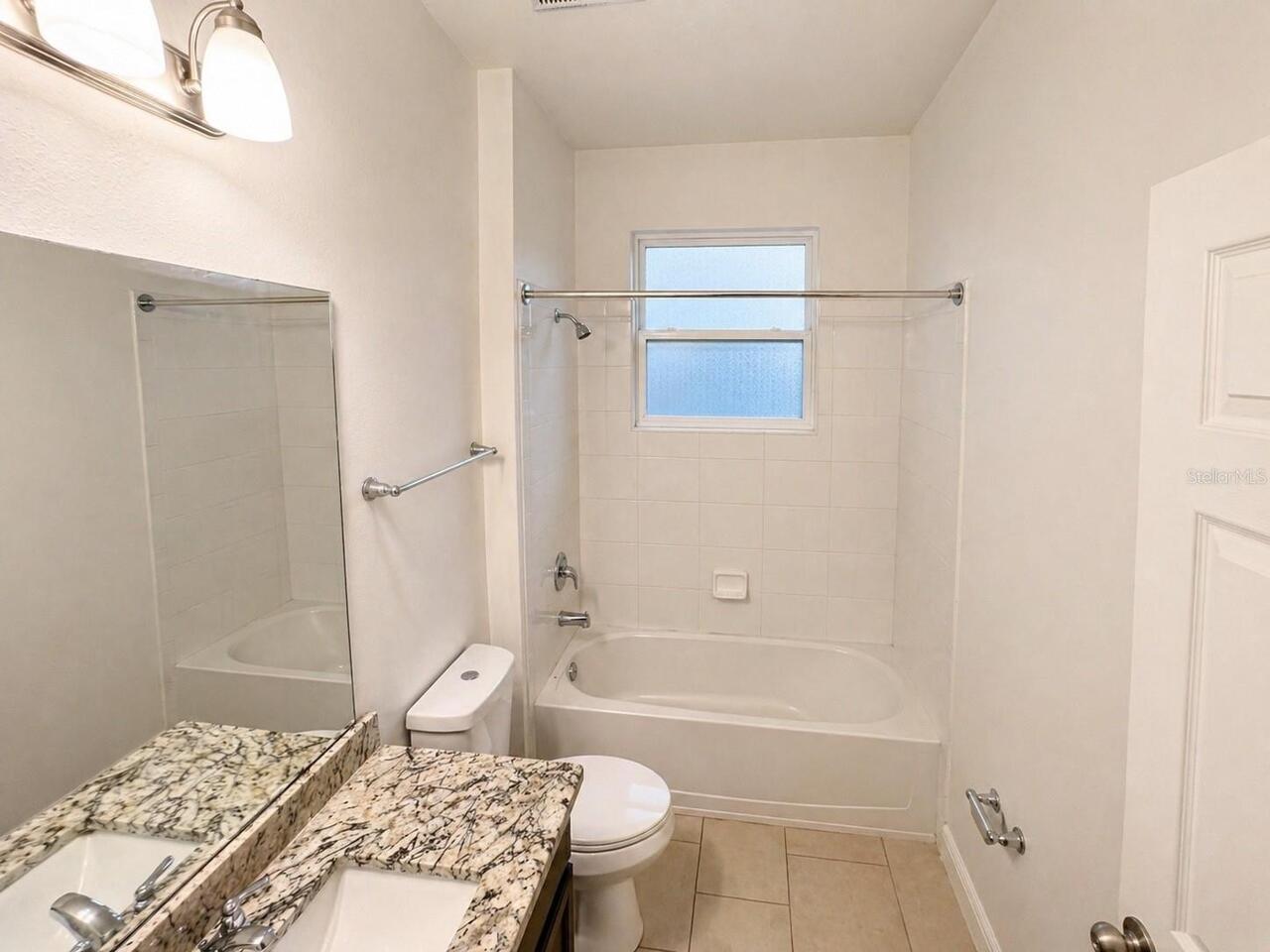 Listing Photo 16