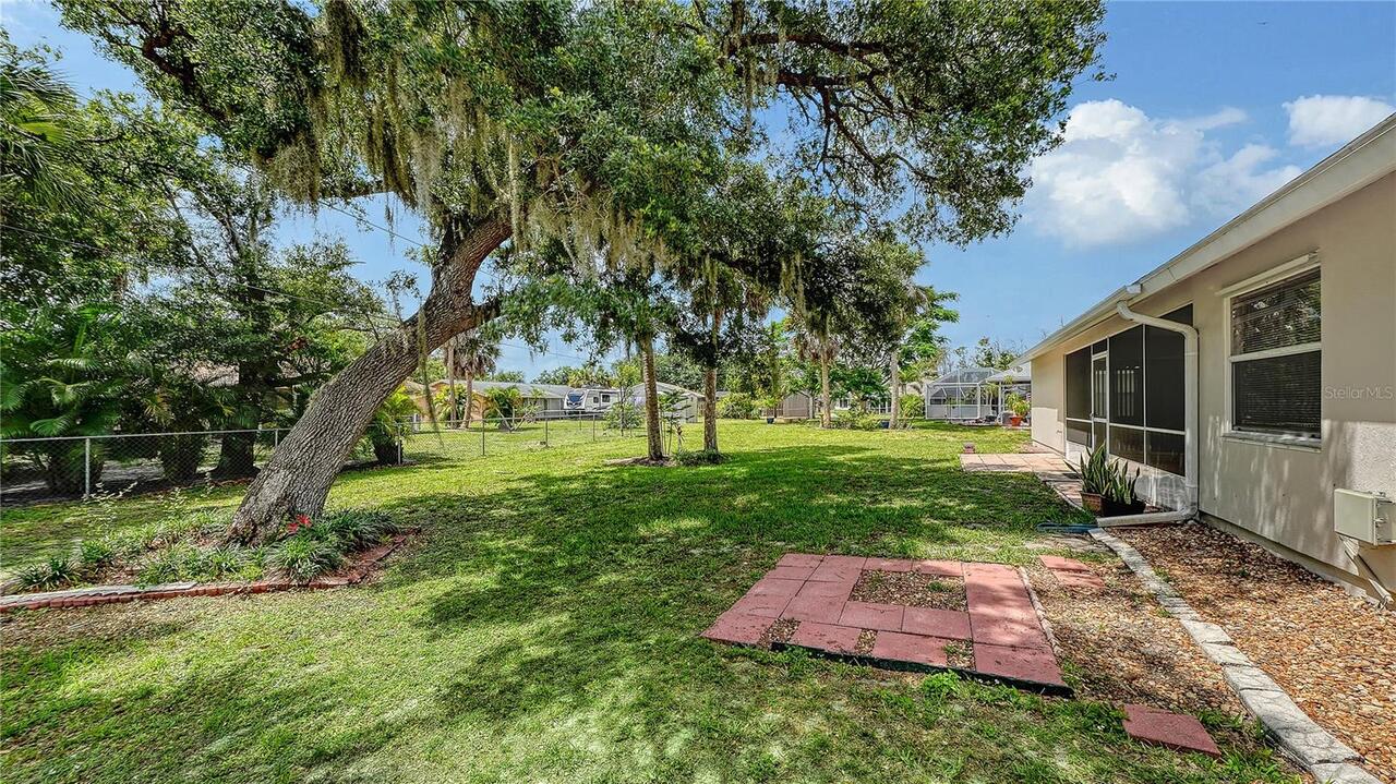 Listing Photo 33