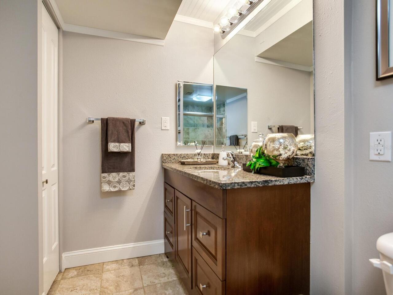 Listing Photo 34