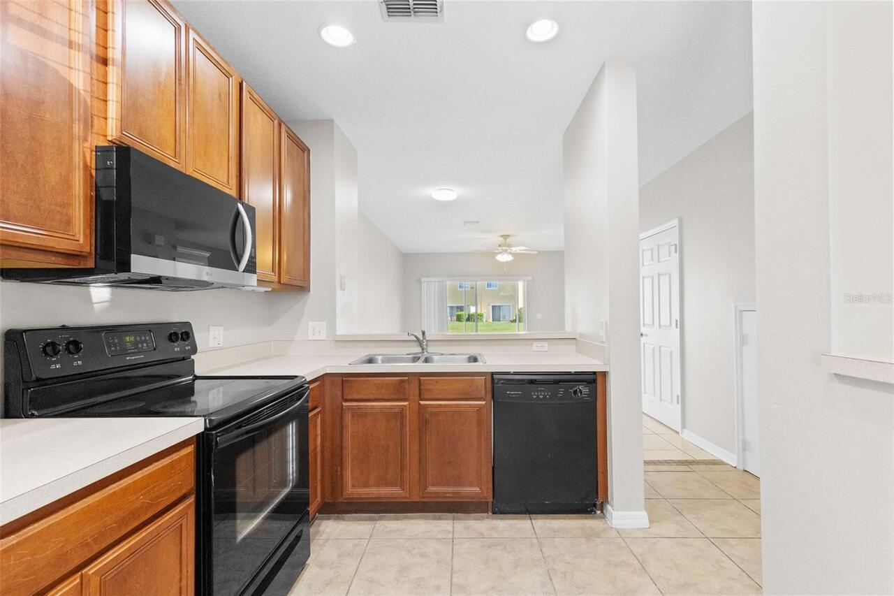 Listing Photo 7