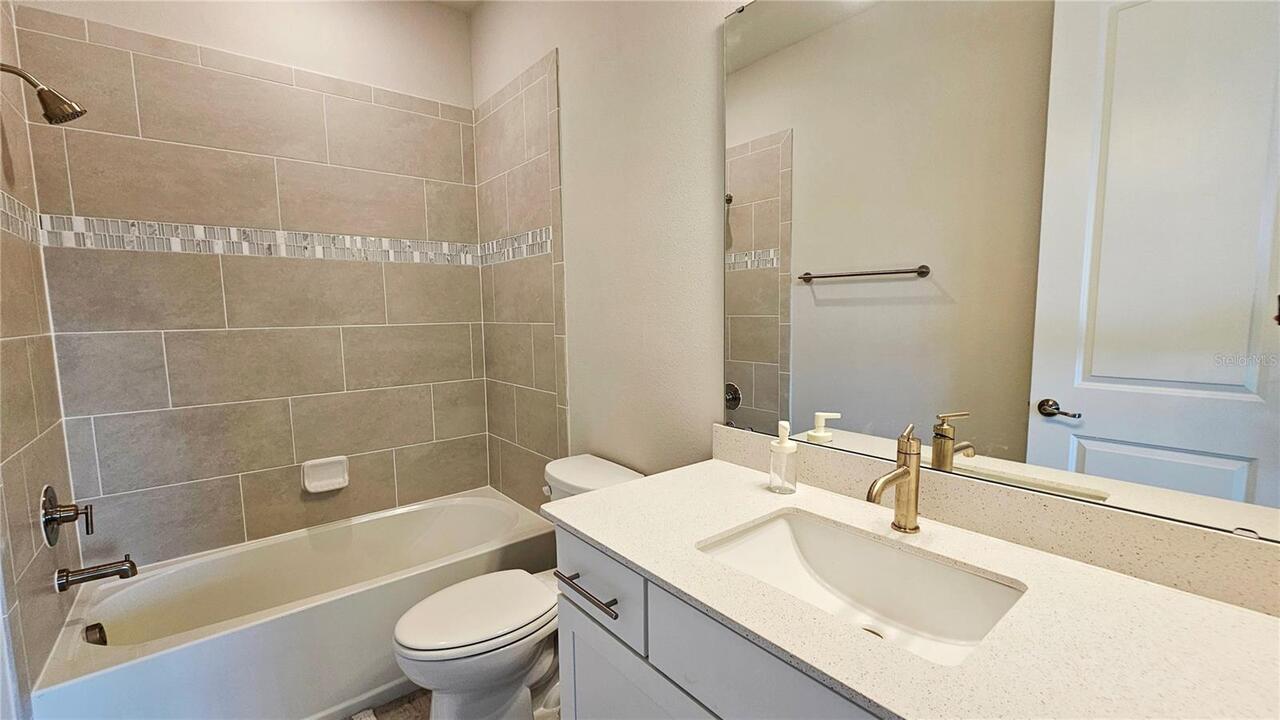 Listing Photo 43