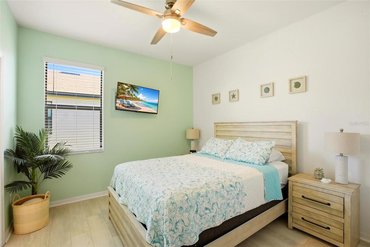 Listing Photo 42