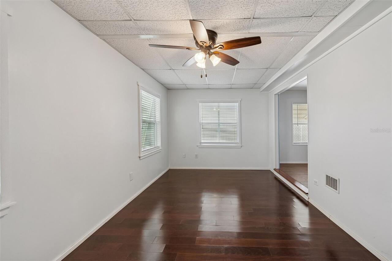 Listing Photo 7