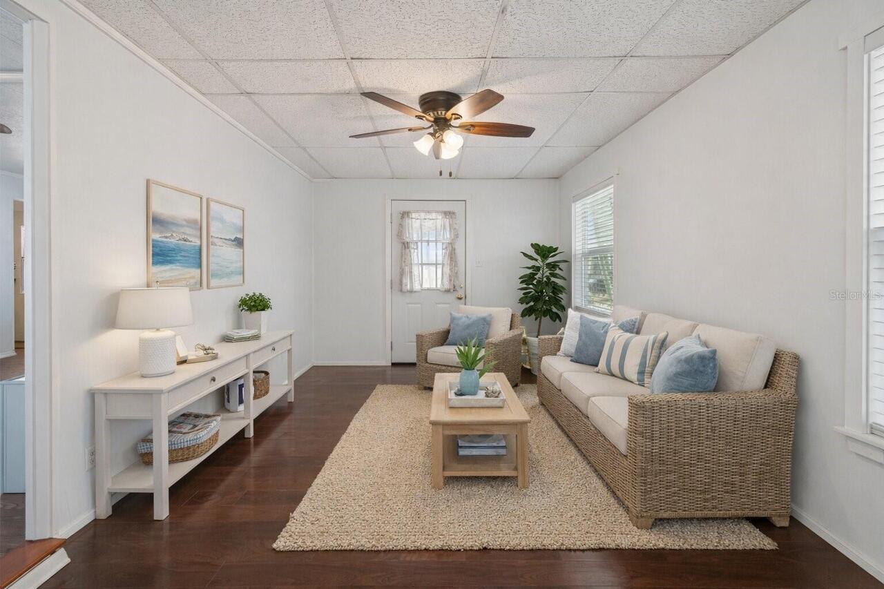 Listing Photo 6