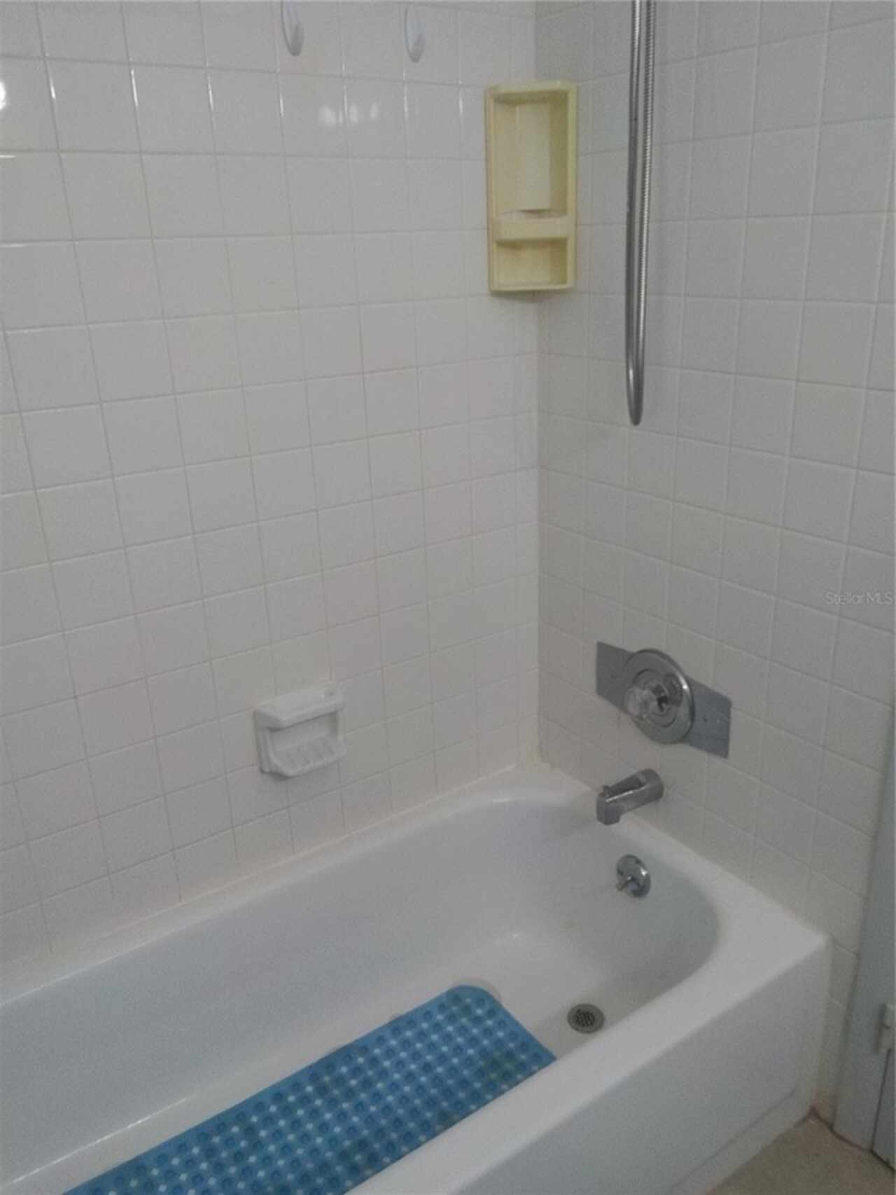 Listing Photo 10