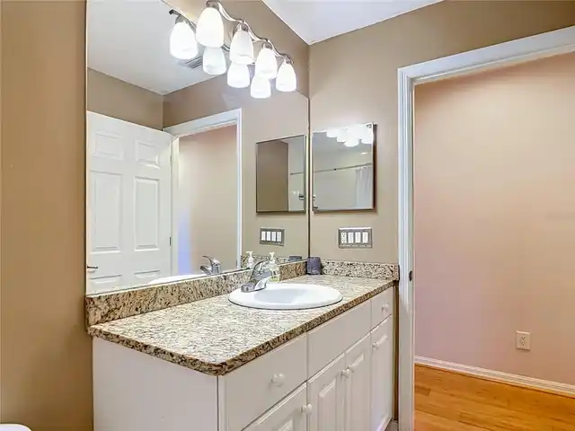 Listing Photo 38