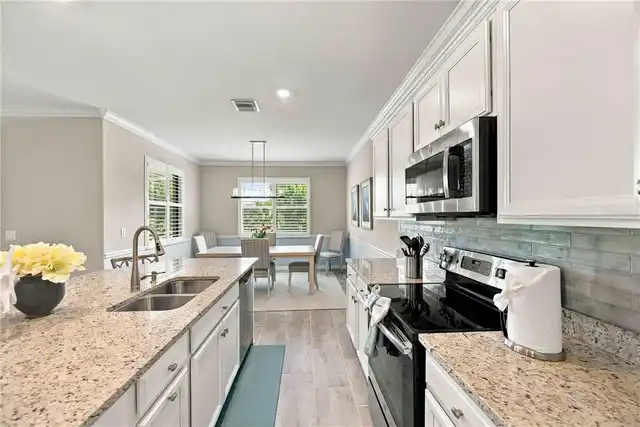 Listing Photo 25