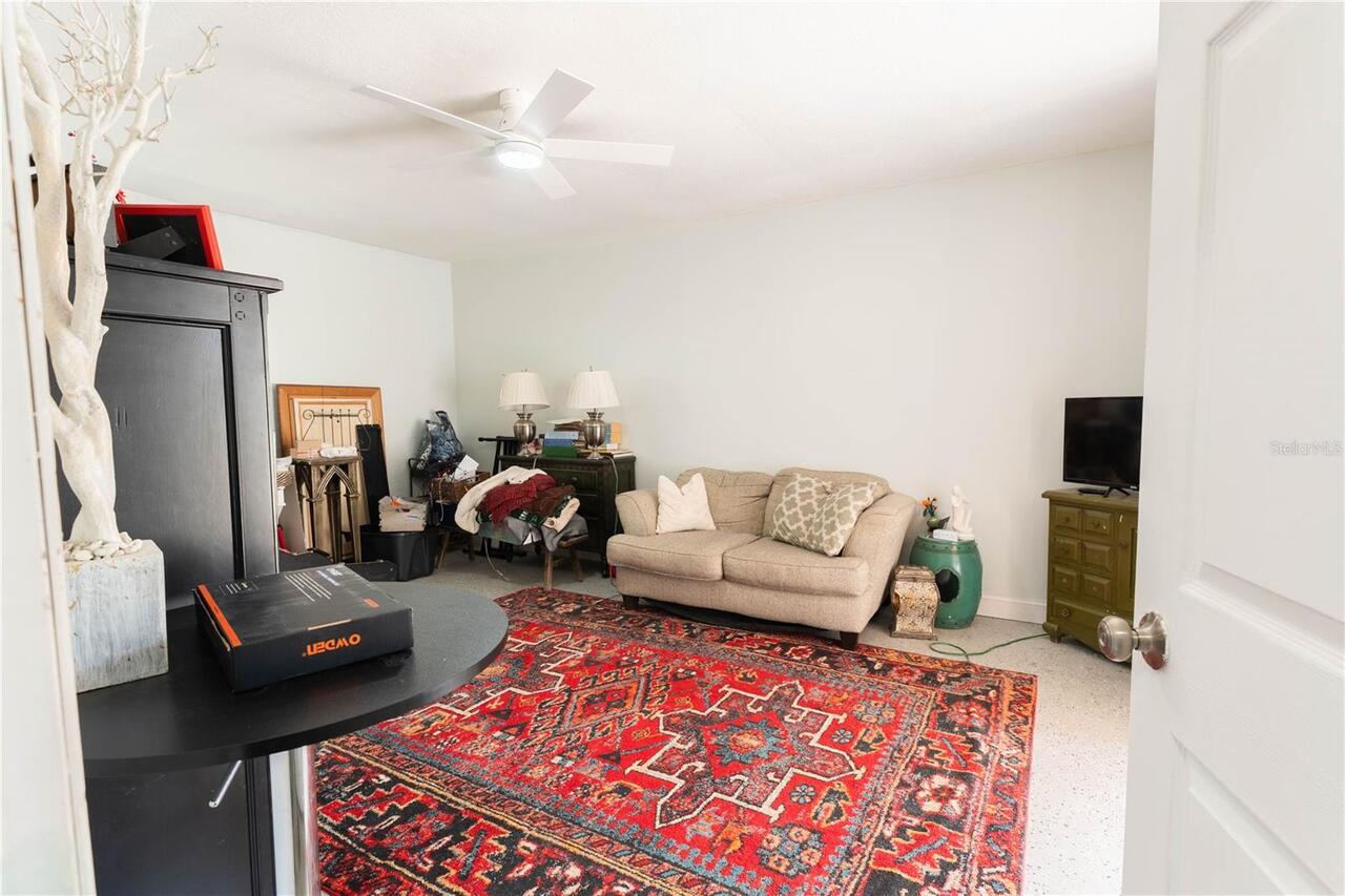 Listing Photo 33