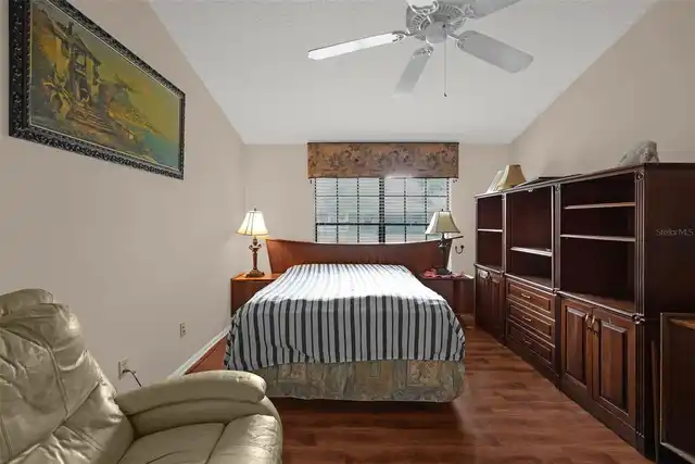 Listing Photo 25