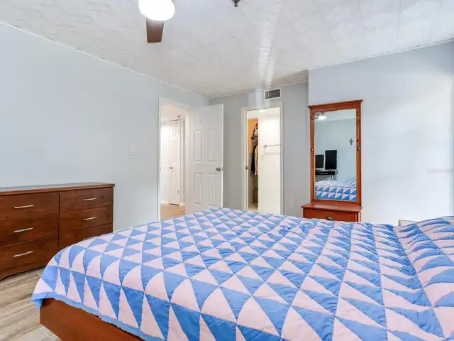 Listing Photo 20