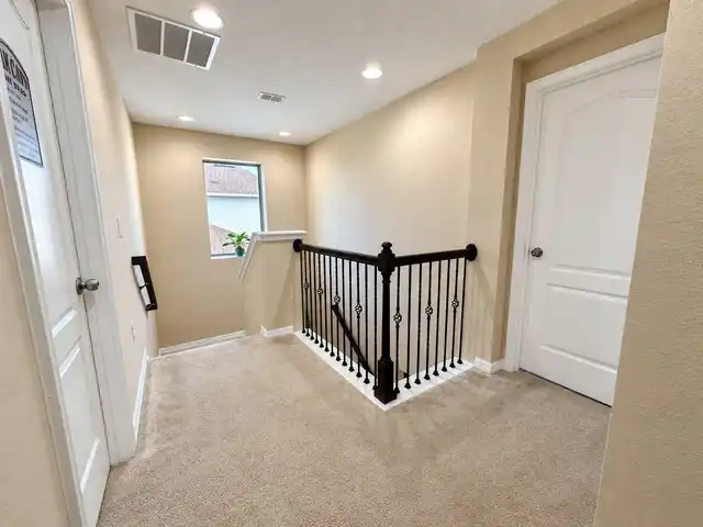 Listing Photo 22