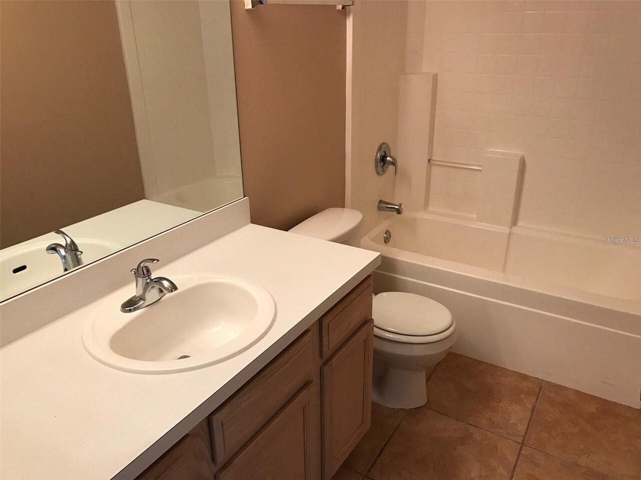 Listing Photo 9