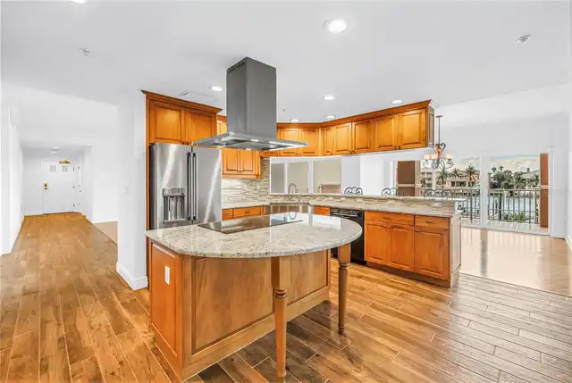 Listing Photo 19