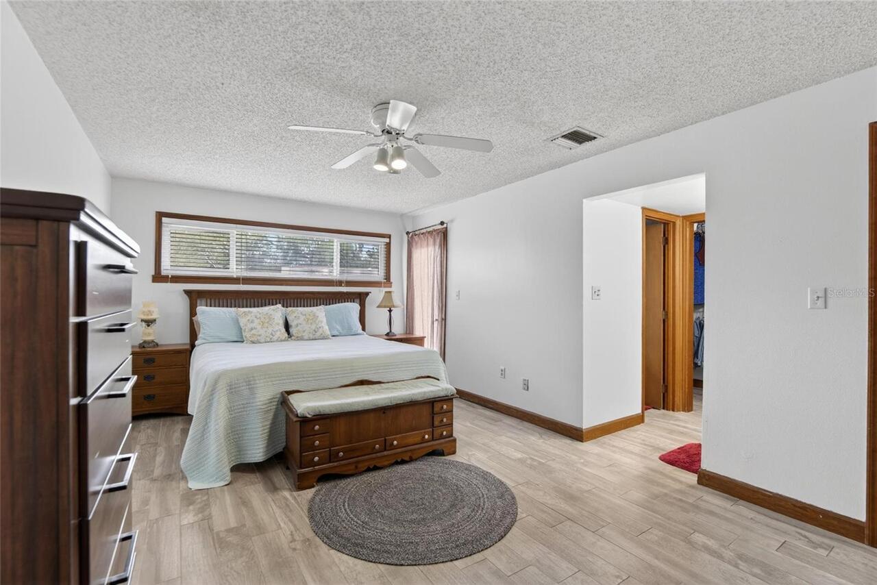 Listing Photo 33